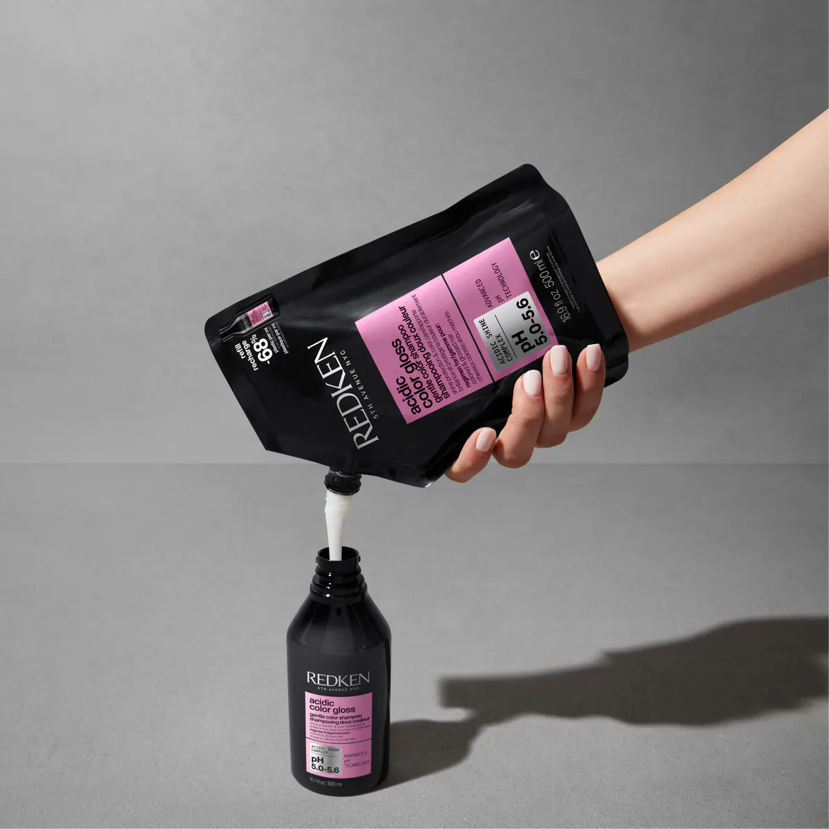 Redken Acidic Color Gloss Shampoo Refill 500ml, view 2