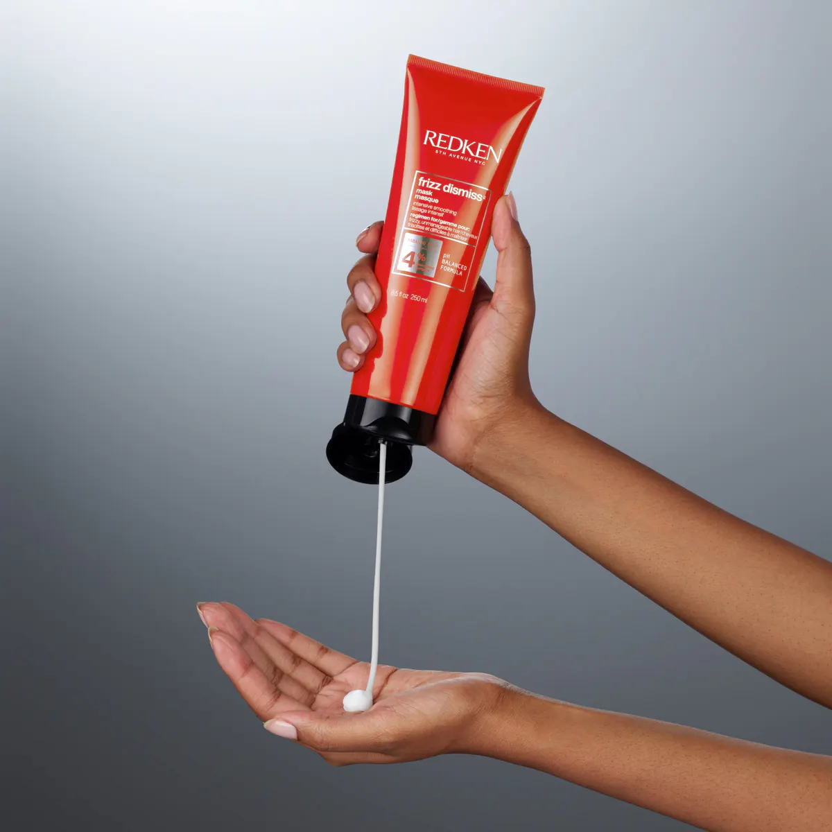 Redken Frizz Dismiss Hair Mask Intense Smoothing Treatment 250ml, view 2