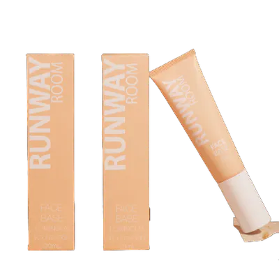 Runway Room Face Base Luminous Foundation 30ml