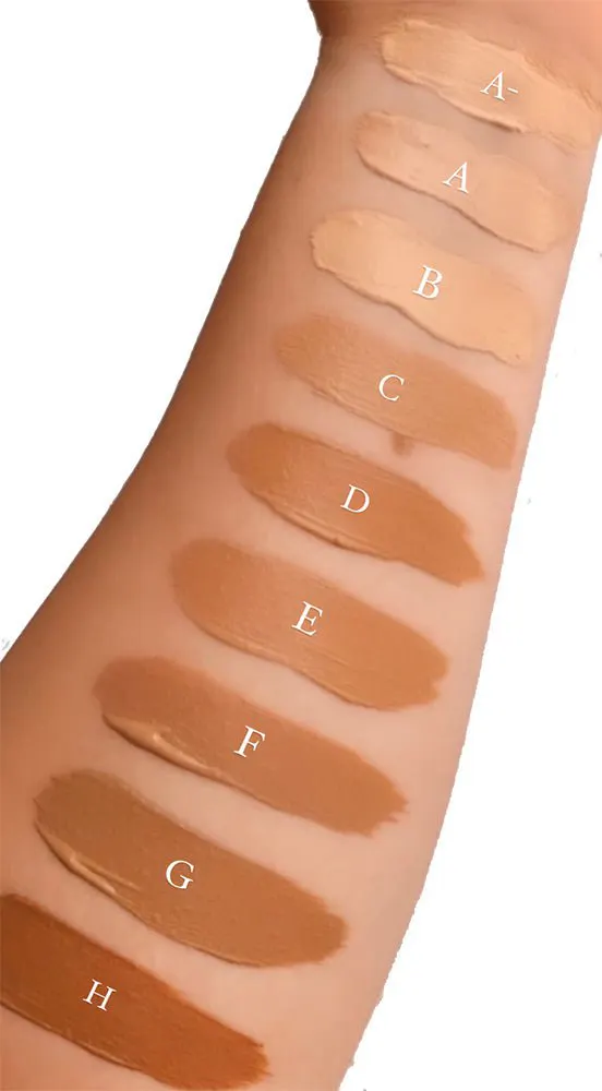 Runway Room Face Base Luminous Foundation 30ml, view 3