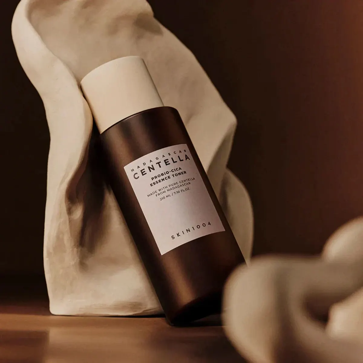 SKIN1004 Madagascar Centella Probio-Cica Essence Toner 210ml, view 4
