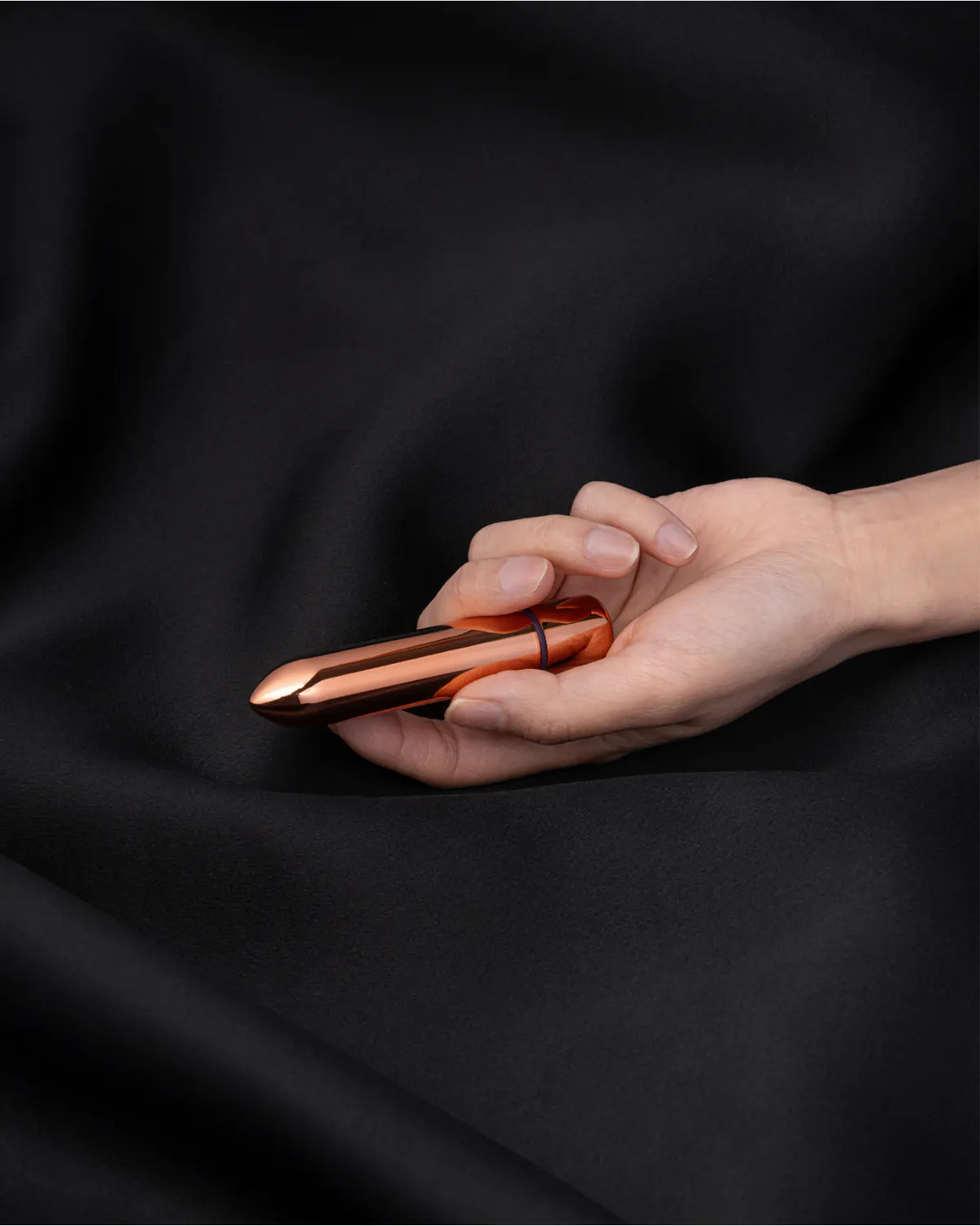 SKYN Thrill - Discrete Vibrating Bullet, view 2