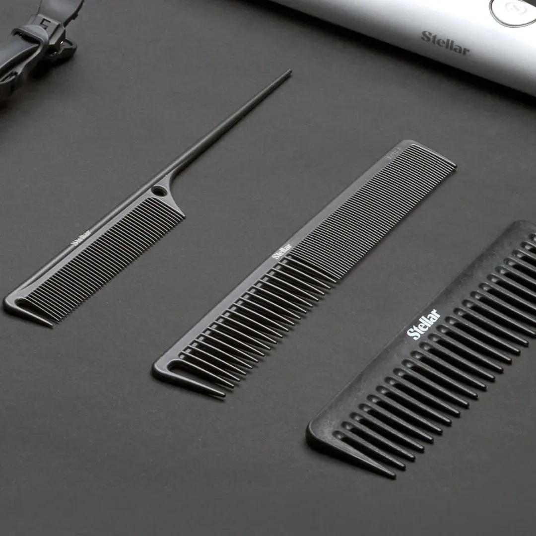 Stellar Carbon Dressing Comb, view 3