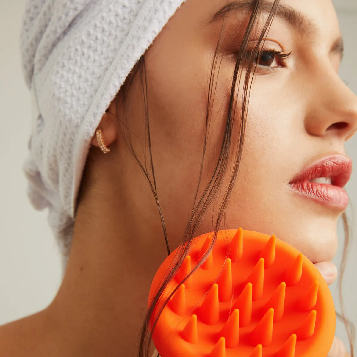 STRAAND Exfoliating Scalp Brush, view 3