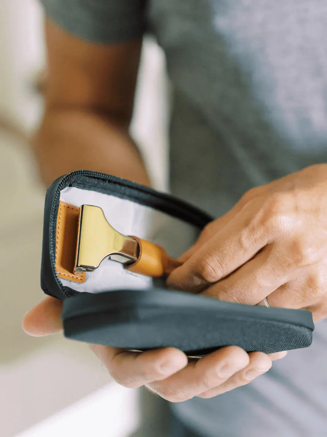 Supply The Razor Travel Case - Black, view 2