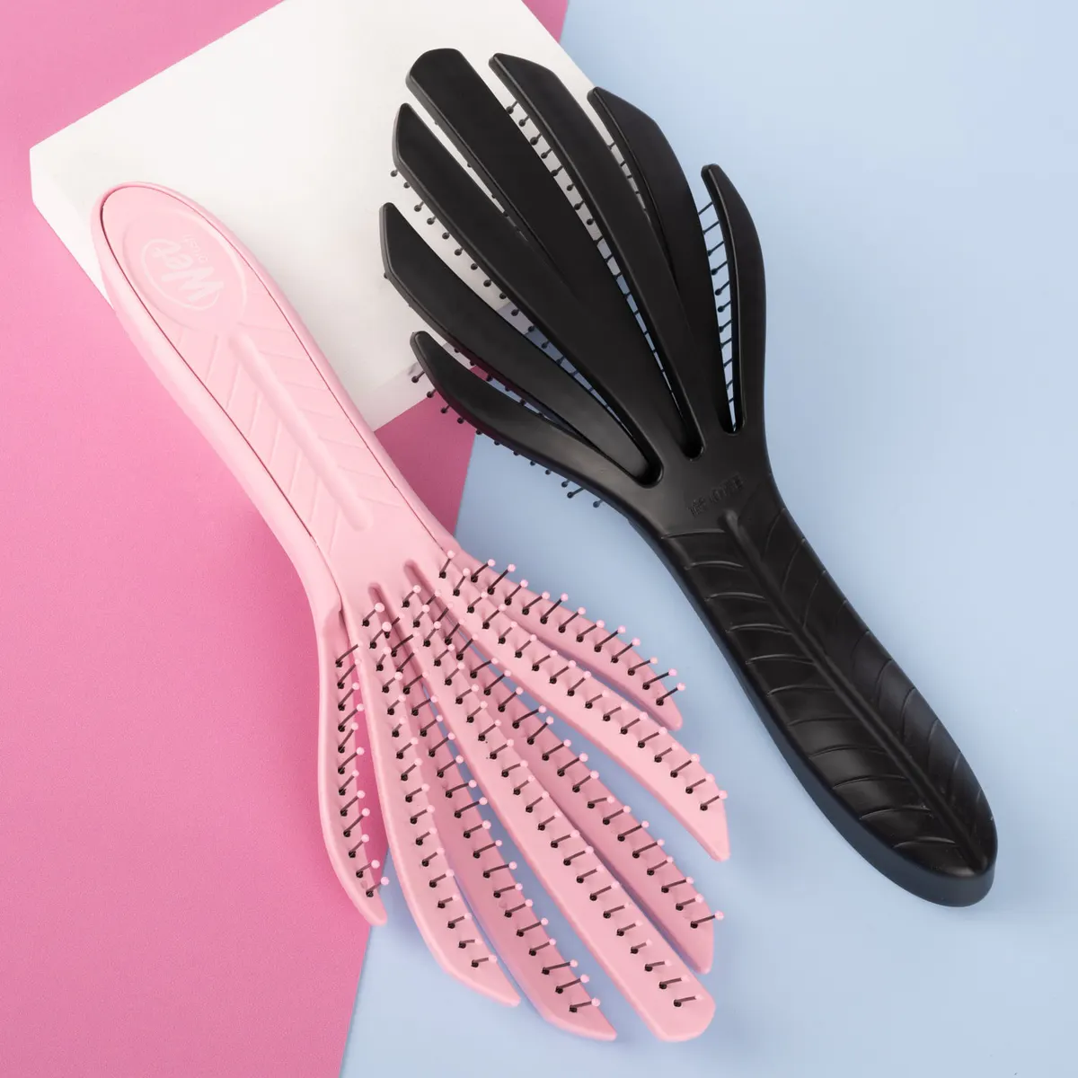 Wet Brush Go Green Curl Detangler Brush - Black, view 5