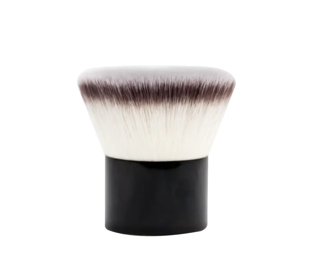 Youngblood Deluxe Flat Top Kabuki Brush