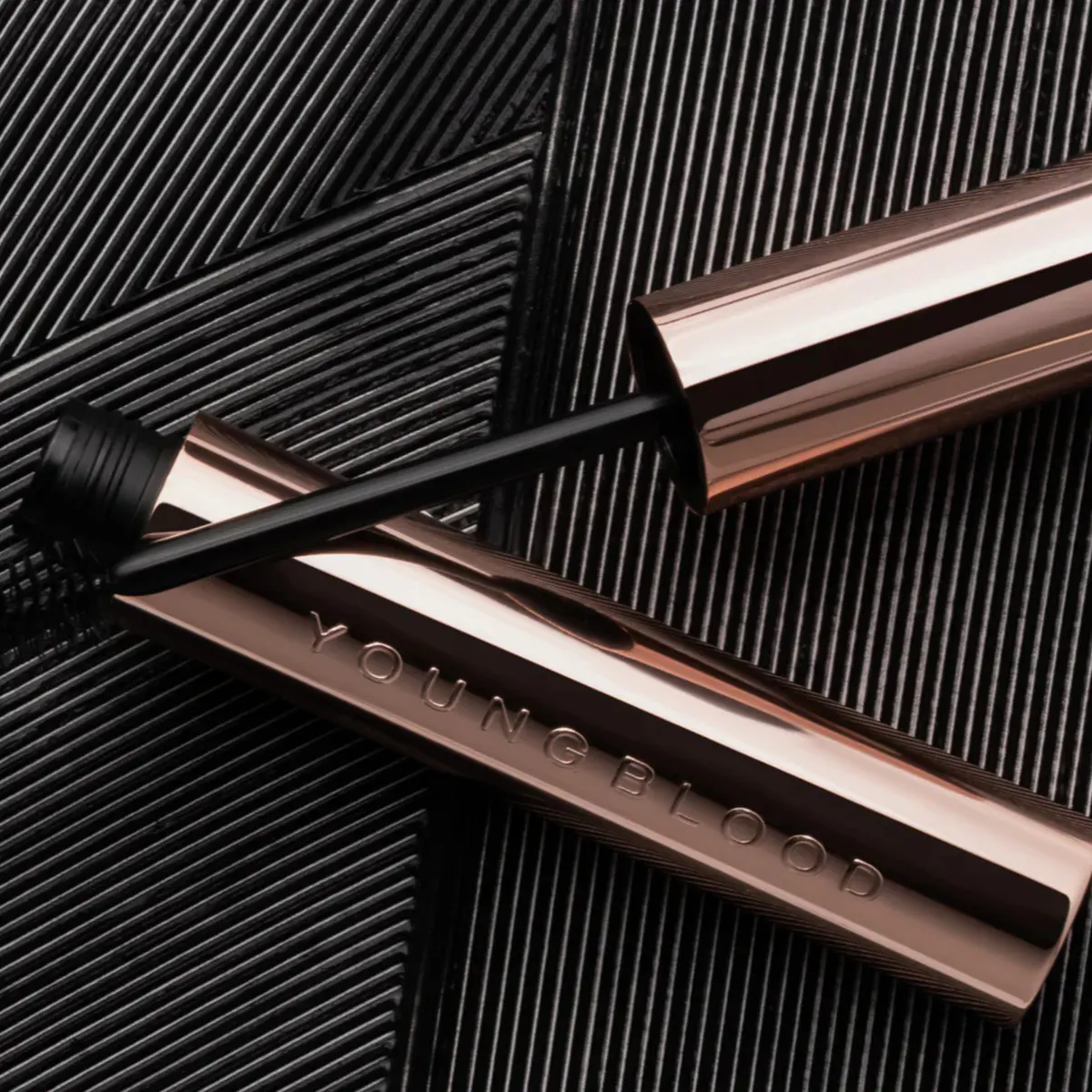 Youngblood Til Midnight Intense Volumizing Mascara 9ml - Infinite Black, view 6