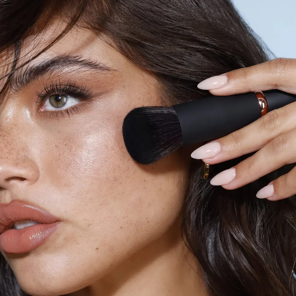 Youngblood YB3 Liquid Buffing Brush, view 2
